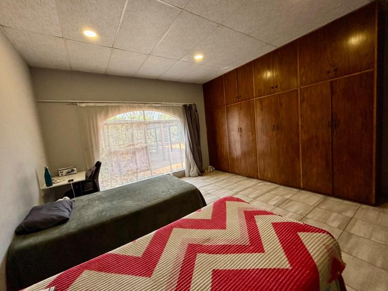 16 Bedroom Property for Sale in Brandwag Free State